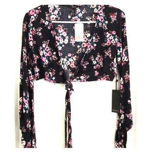 NWT Cropped and Floral Tie-front Top